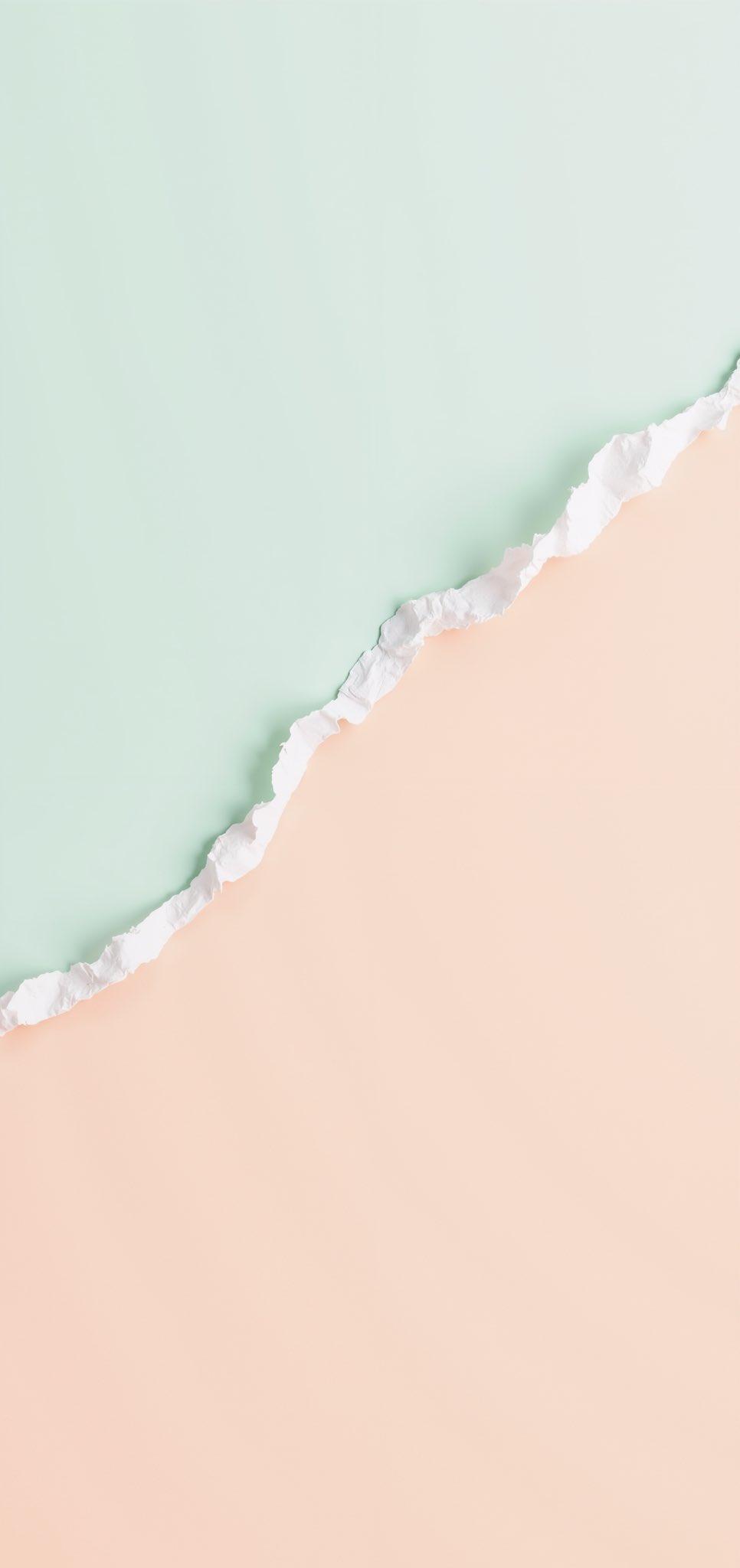 Soft Apricot and Powder Mint 4K