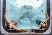 Jacuzzi Hotels Abroad: The New Address for Unforgettable Romance